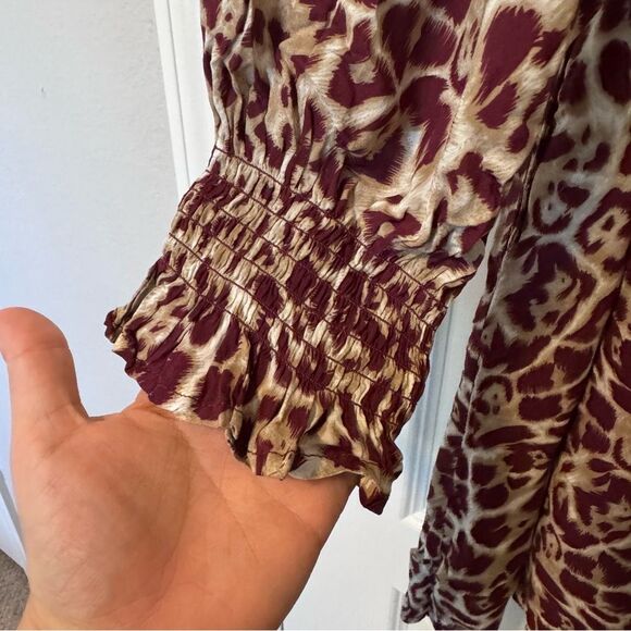 Jodifl Women’s Burgundy Leopard Print Shift Dress NWT Size Large - Picture 3 of 11